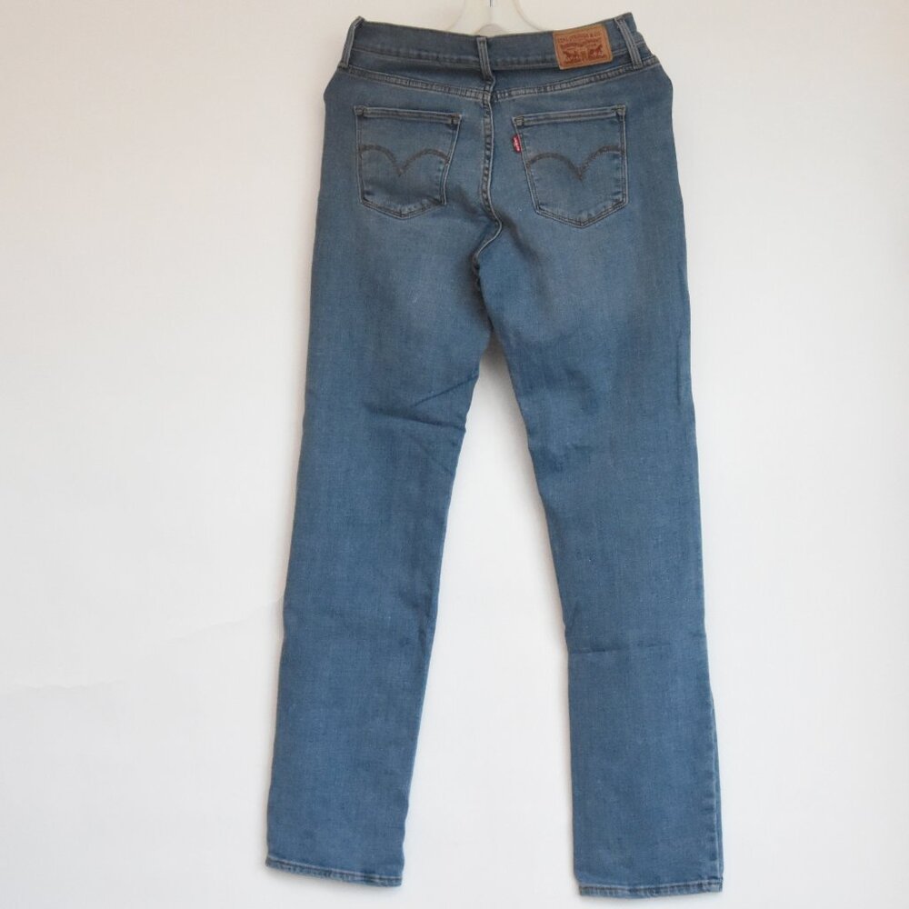 Levi's 314 Shaping Straight Jeans Women’s Size 28 Blue Stretch Mid Rise Denim - Picture 2 of 4